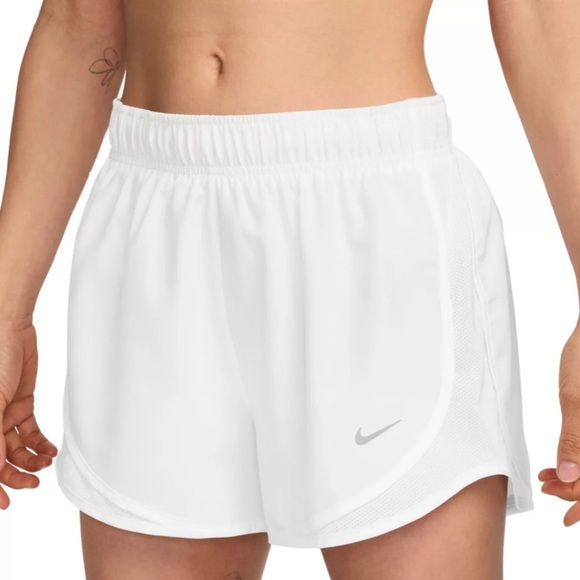 Nike Pants - Nike White Athletic Shorts Lightweight Elastic Waist
